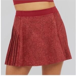 Spanx Get Moving Red Geometric Pleated Skirt Skort